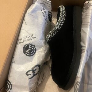 UGG Tasman Slippers